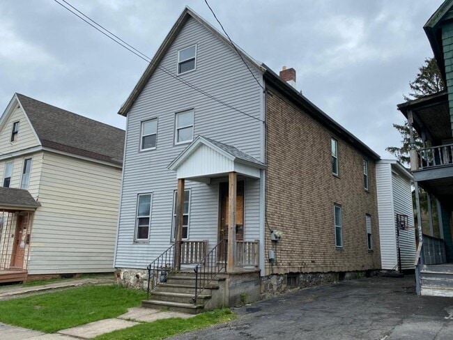 property at 923 Churchill Ave