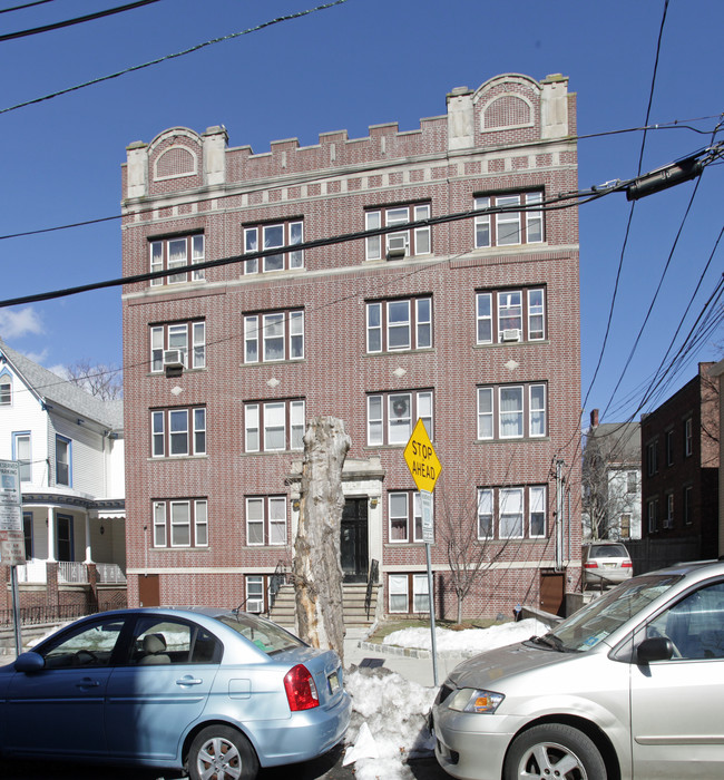 Sherman View in Jersey City, NJ - Foto de edificio - Building Photo