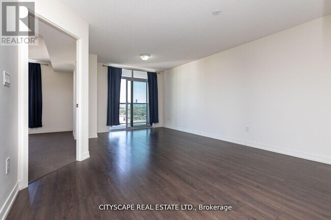 property at 812-812 Lansdowne Ave