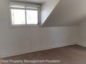 517 E Cedar St in Pocatello, ID - Building Photo - Building Photo