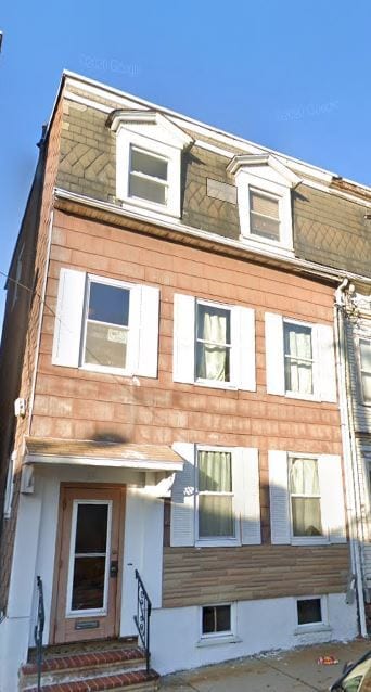 36 White St, Unit 2