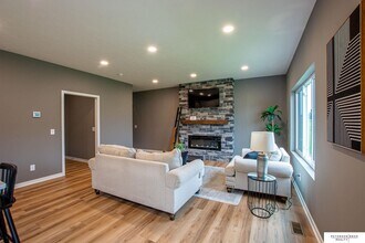 14804 Willow St in Bennington, NE - Building Photo - Building Photo