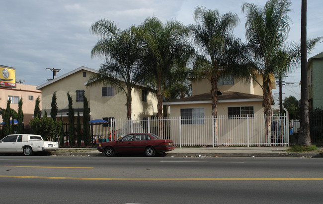 7814 Avalon Blvd in Los Angeles, CA - Building Photo - Building Photo