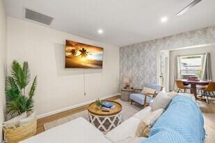 10703 Del Prado Dr S in Largo, FL - Building Photo