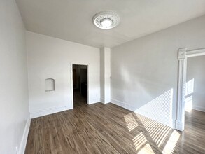 5248 S Wells St-Unit -2 in Chicago, IL - Building Photo - Building Photo