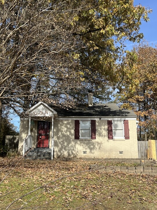 3684 Marion Ave in Memphis, TN - Building Photo