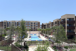 The Vance at Huebner Oaks Apartments