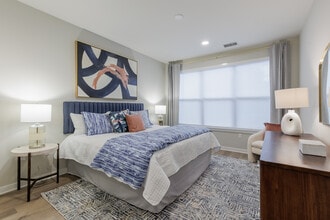 Hedges at Hawthorne in Hawthorne, NJ - Building Photo - Interior Photo