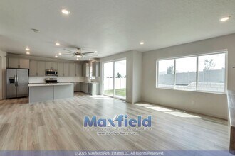 533 W State St in Saratoga Springs, UT - Building Photo - Building Photo