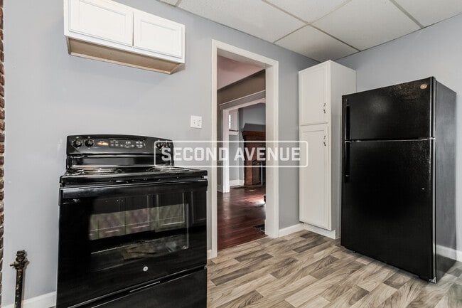 2914 Grasselli Ave in Cincinnati, OH - Building Photo - Building Photo