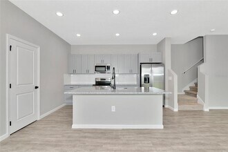 12386 Cades Bay Cir in Lakewood Ranch, FL - Building Photo - Building Photo