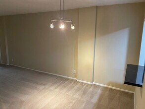3568 N University Dr in Coral Springs, FL - Building Photo - Building Photo