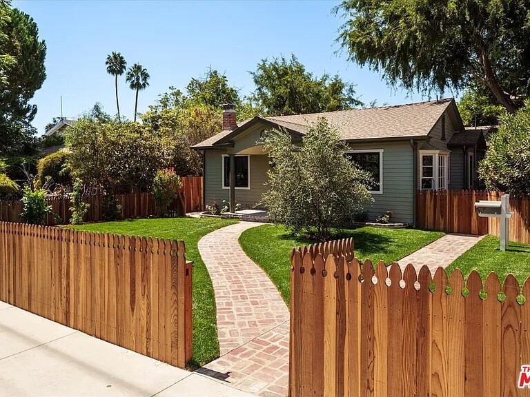 5031 Townsend Ave in Los Angeles, CA - Building Photo