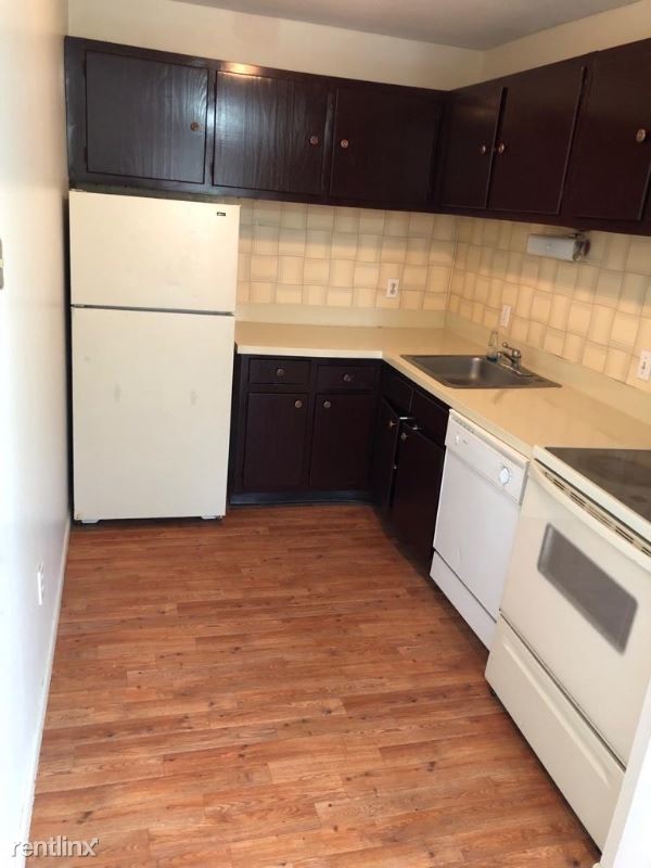 279 Oakville Ave in Waterbury, CT - Building Photo - Building Photo