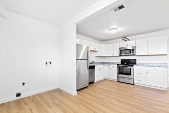 1328 S Coffman St in Longmont, CO - Building Photo - Building Photo