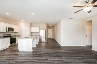 1146 Feldman Chase in Loganville, GA - Building Photo - Building Photo