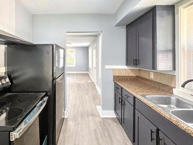 property at 2709 Jefferson St