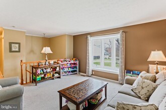 6605 Greenvale Ct in Glen Burnie, MD - Building Photo - Building Photo