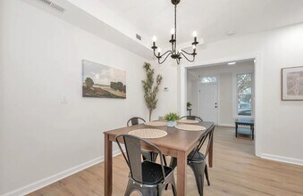 206 Dill Ave in Frederick, MD - Building Photo - Building Photo