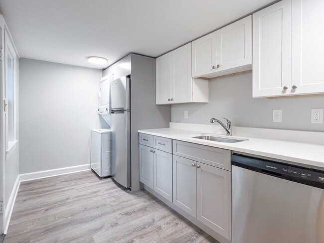 25 Common St in Weymouth, MA - Building Photo - Building Photo