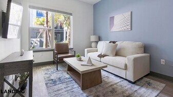 944 Broadcast Pl, Unit 112 in Jacksonville, FL - Building Photo