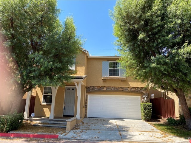 1686 Goldenrod Ave in Redlands, CA - Building Photo