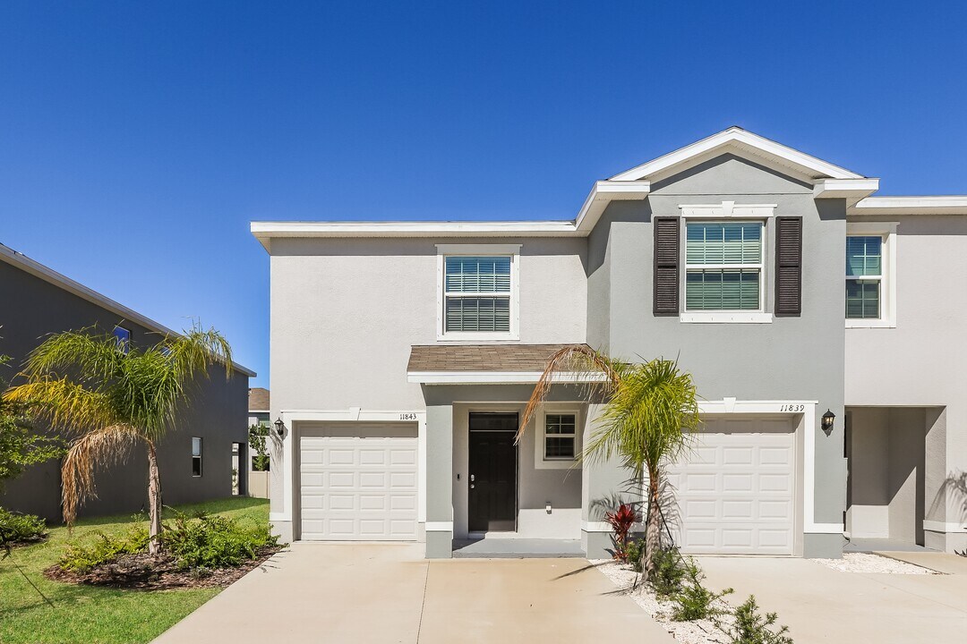 11843 Stoneport Pl in Riverview, FL - Building Photo