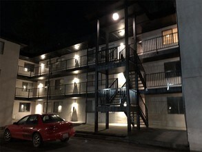 29 E 6th Ave-Unit -202 in Spokane, WA - Building Photo - Building Photo