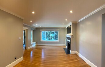1431 18th Ave in San Francisco, CA - Building Photo - Building Photo