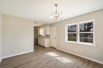 3504 Sunnydale Ln in Denton, TX - Building Photo - Building Photo