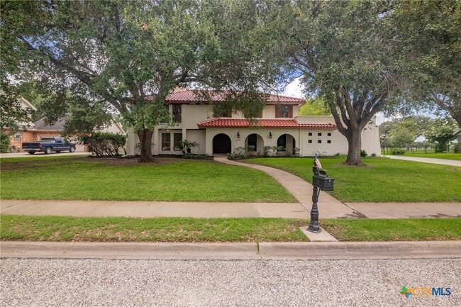 property at 213 Tracy Ln