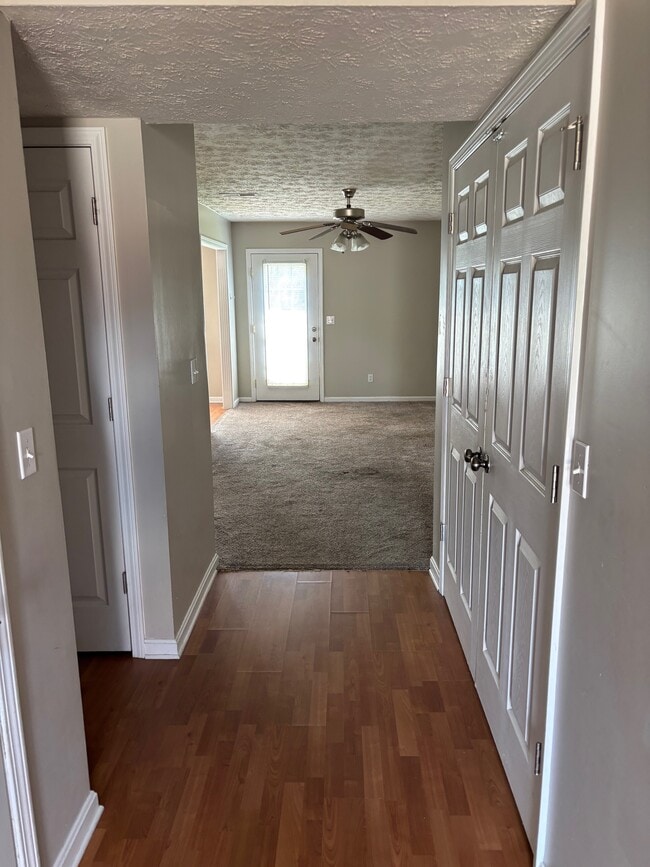 125 Emory Ct in Bardstown, KY - Building Photo - Building Photo