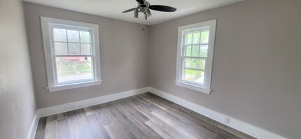 2008 N Anthony Blvd in Fort Wayne, IN - Building Photo - Building Photo