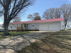 126 Red Kirby Rd in King, NC - Building Photo