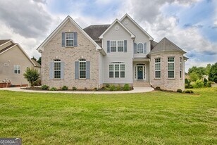 311 Hambrick Park in Fayetteville, GA - Building Photo