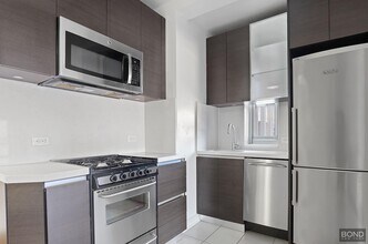 501 W 113th St in New York, NY - Building Photo - Building Photo