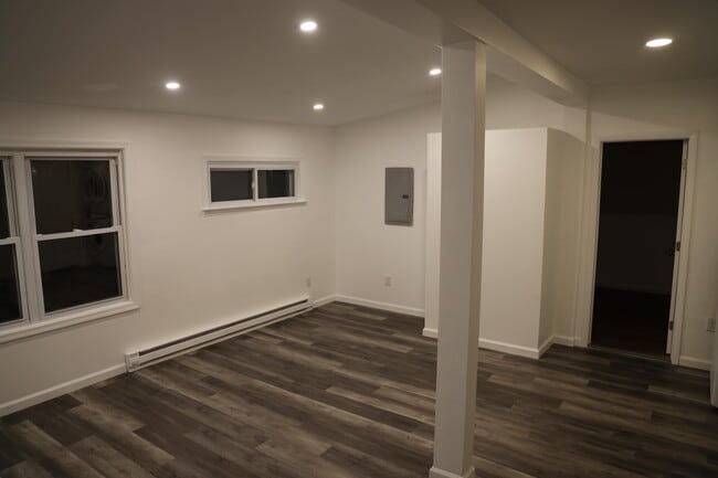 property at 4 W Avon Rd
