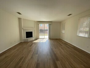 31817 Empresa Cir in Murrieta, CA - Building Photo - Building Photo