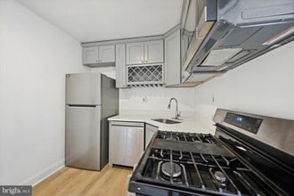 1747 W Venango St in Philadelphia, PA - Building Photo - Building Photo