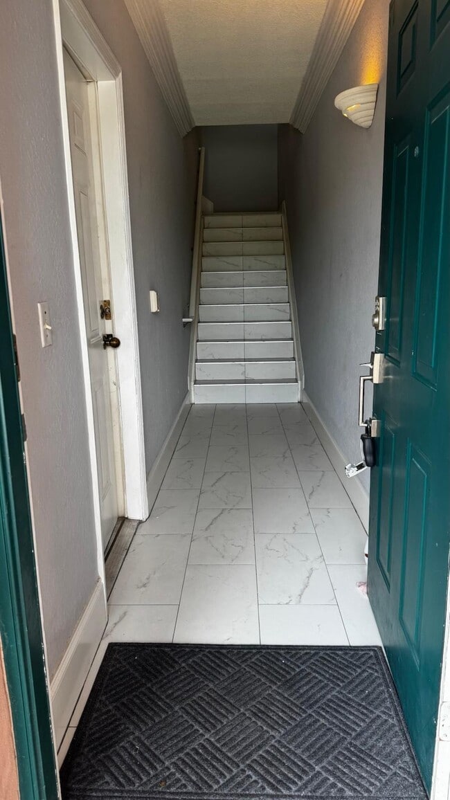 504 Belmont Pl in Boynton Beach, FL - Building Photo - Building Photo
