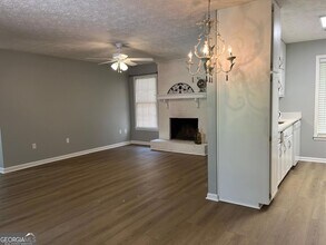 721 Redwood Park in Peachtree City, GA - Building Photo - Building Photo