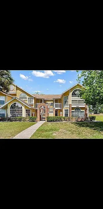 property at 2488 Sweetwater Club Cir