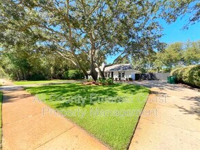 4104 Indian Bayou N in Destin, FL - Building Photo - Building Photo
