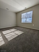 97 Conover Terrace in Lebanon, NJ - Foto de edificio - Building Photo