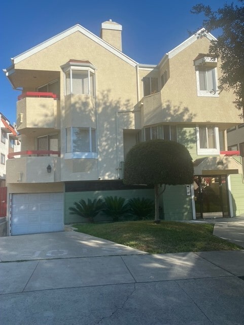 1050 Thompson Ave in Glendale, CA - Foto de edificio