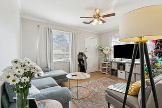 453 Aurora Ave in Metairie, LA - Building Photo - Building Photo