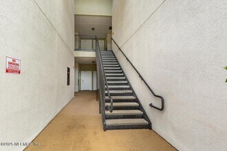 7920 Merrill Rd in Jacksonville, FL - Building Photo - Building Photo