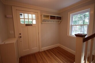 30 Farmcrest Ave in Lexington, MA - Building Photo - Building Photo