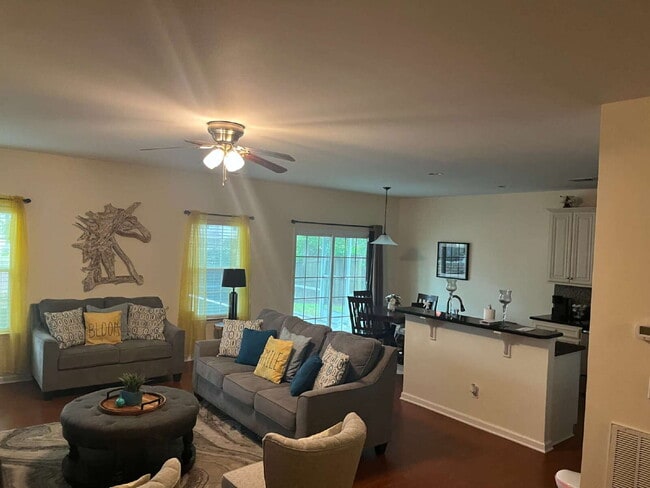 113 Patriot Ct in Beaufort, SC - Building Photo - Building Photo