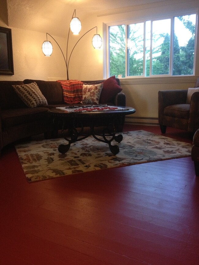 993 W 4th Ave, Unit 1